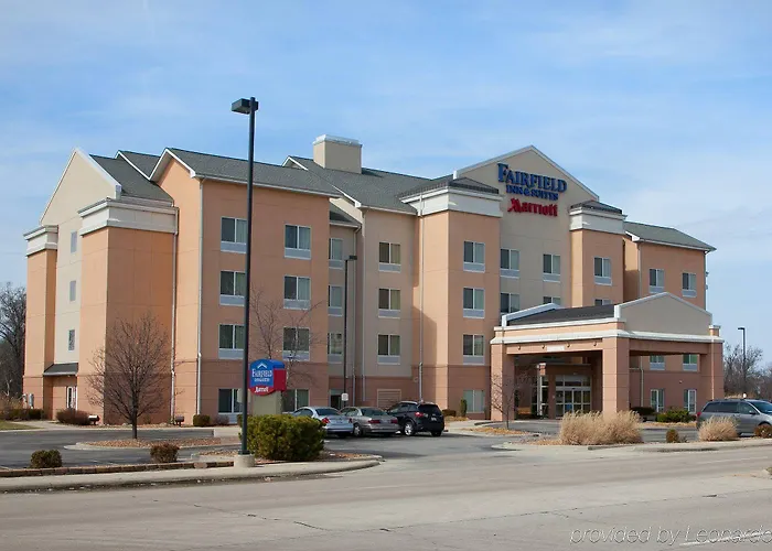 Fairfield & Rend 3*