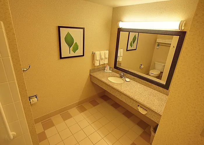 Hotel Fairfield & Rend Mount Vernon