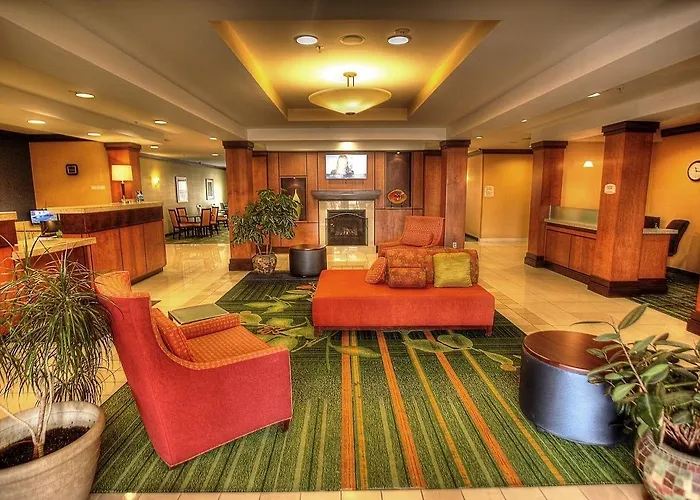 Fairfield & Rend Hotel Mount Vernon
