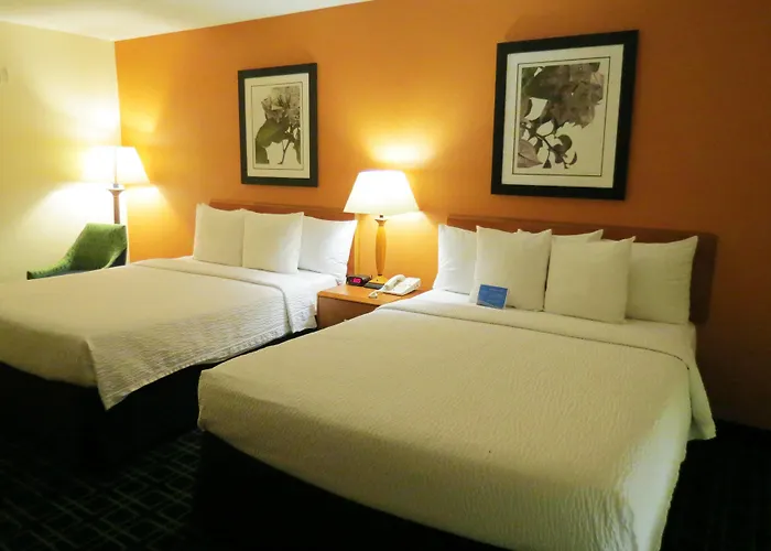 Fairfield & Rend Hotel Mount Vernon