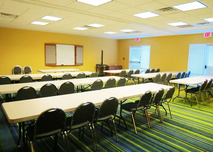 Hotel Fairfield & Rend Mount Vernon