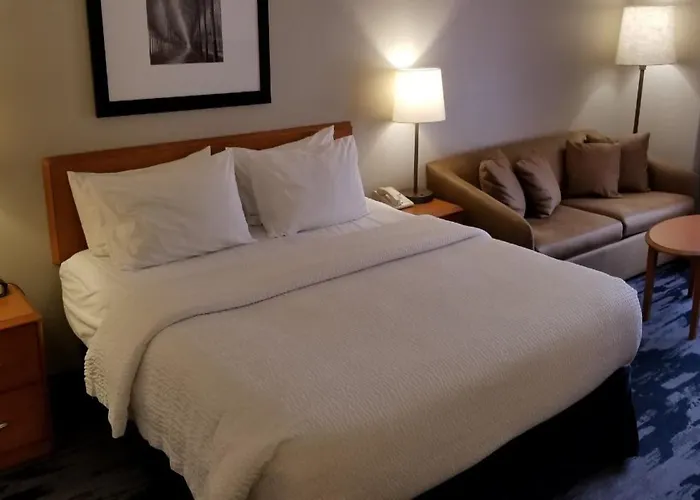 Fairfield & Rend Hotel