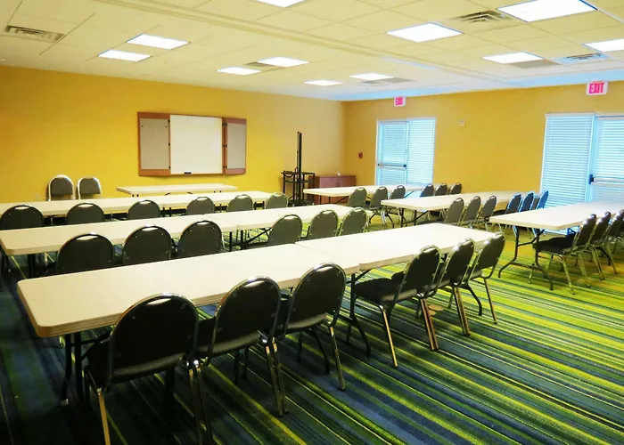 Hotel Fairfield & Rend Mount Vernon